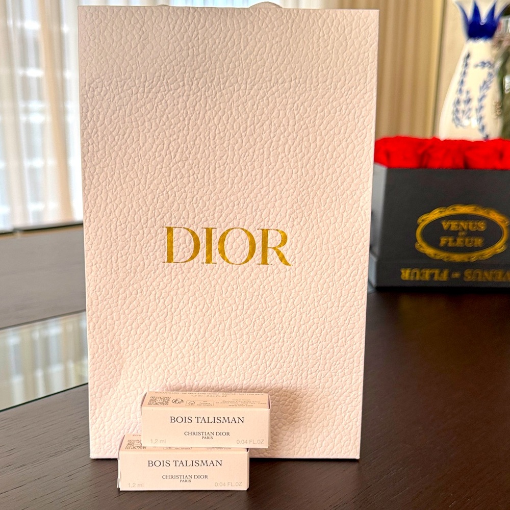 Dior Bois Talisman Set in Cream and Gold